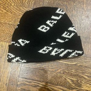 💯 authentic Balenciaga beanie- classic style